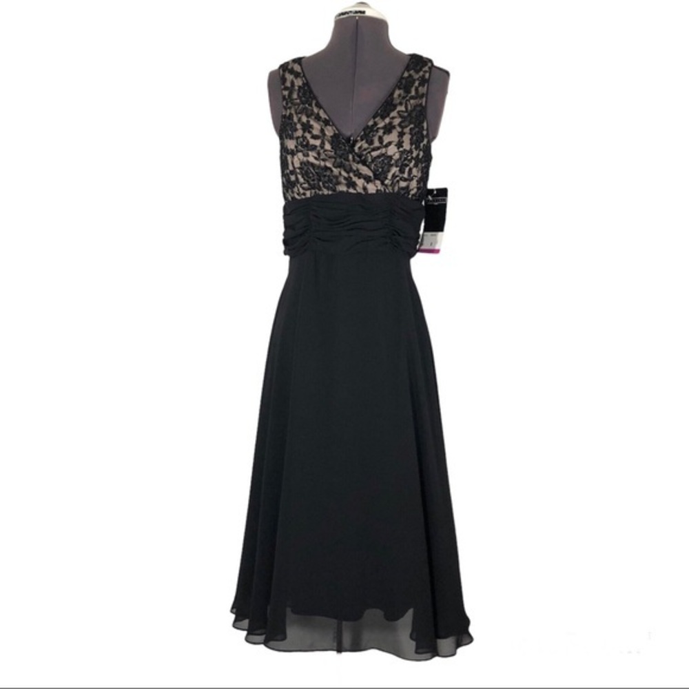 Scarlett 90's Black Lace/ Beaded V-Neck Sleeveless Lined Dress 8
